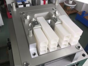 wpc extrusion mould